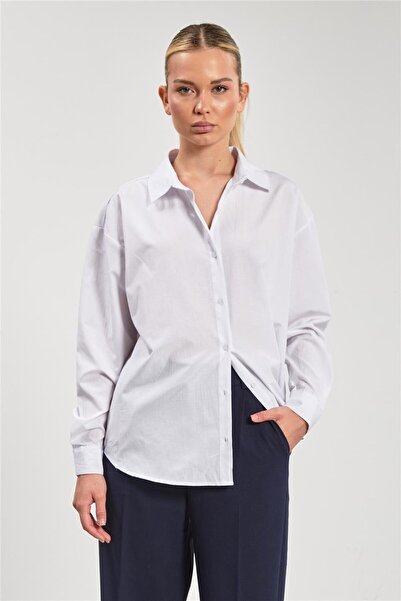 BARRELS AND OIL Women's Classic Oversize Shirt - Navy Blue
