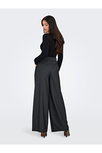 ONLY Anzughose ONLNISA Weiter Beinschnitt Anzughose