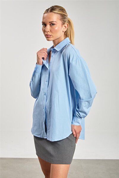 BARRELS AND OIL Women's Classic Oversize Shirt - Blue