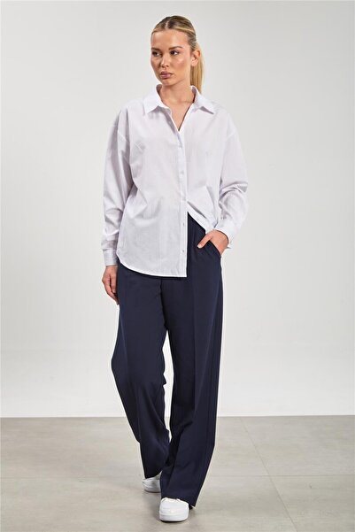 BARRELS AND OIL Women's Classic Oversize Shirt - Navy Blue