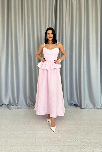 etol textile Rochie lungă roz cu talie și bretele perle