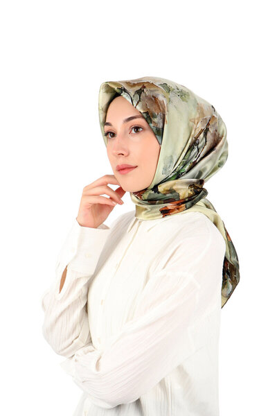 Bursa İpek Зелена камелія, шовковий шарф Sura