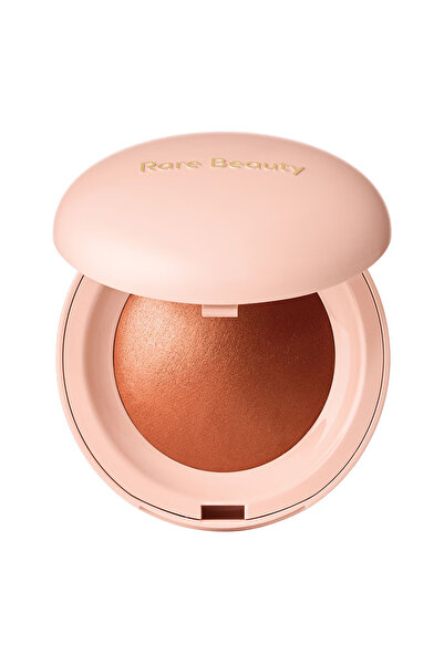 Rare Beauty Positive Light Silky Touch - Toz highlighter Reveal (2,8 g)