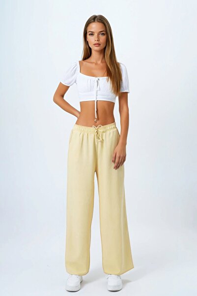 VAGGON Women's Butter Yellow Double Pocket Elastic Waist Palazzo Pants Vs00838