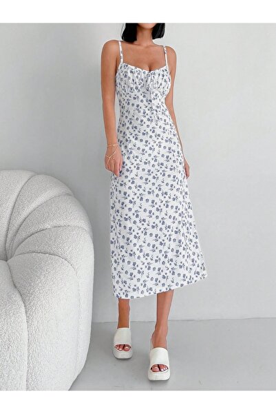 MOVİMENT Beyaz Mavi Çiçek Desenli Önü V Yaka Büzgülü Midi Boy Yırtmaç Detaylı Elbise