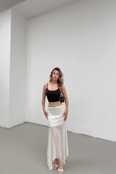 mylove تنورة غير متماثلة منقطة باللون الأبيض