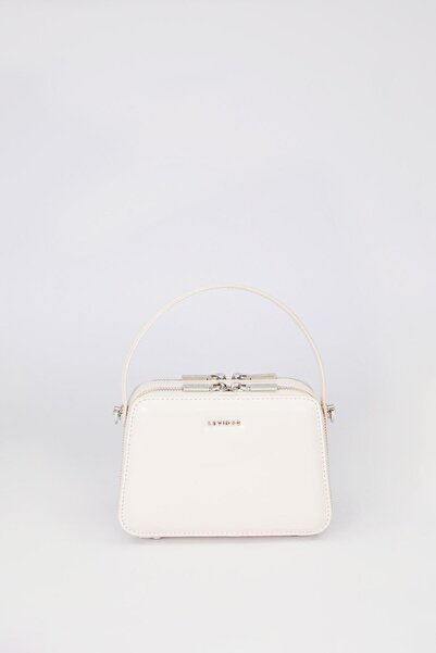 Levidor حقيبة كتف مربعة الشكل بتصميم مينك