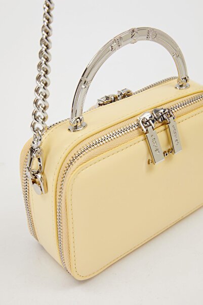 Levidor Yellow Metal Strap Detail Shoulder Bag
