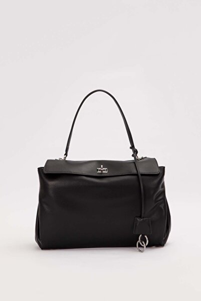 Levidor Чорна сумка через плече з аксесуарами та замком