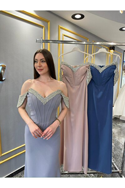 MissBetül Taş İşlemeli Şerit Balen Detaylı Gri Straplez Abiye