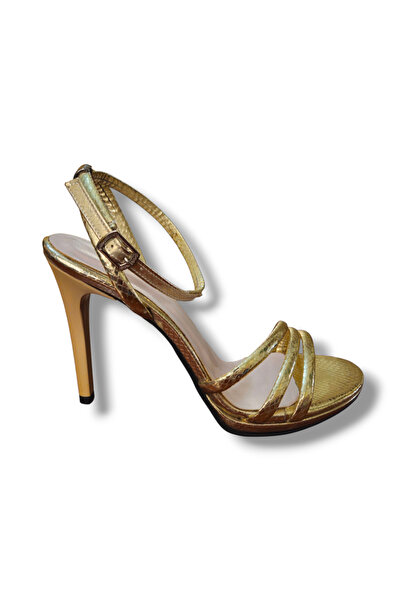 BARONES SHOES أحذية نسائية بكعب منصة ذهبية اللون