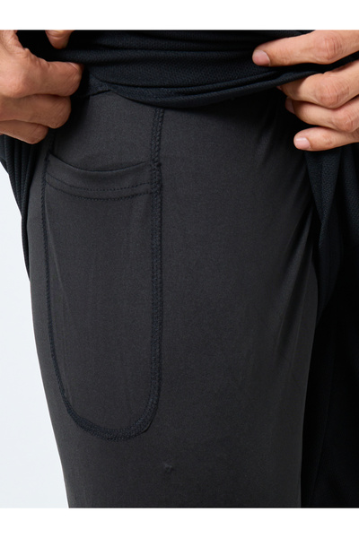 Styli Solid Training Shorts with Pockets