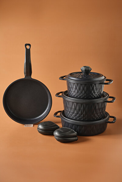 Karaca مجموعة أواني الطبخ والمقالي من BioDiamond Casting مكونة من 7 قطع مع قفازات الفرن