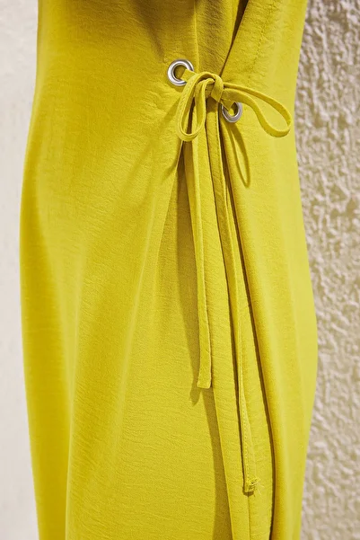 Trendyol Modest Oil Green Lace Detailed Elasticized Sleeve End Aerobin Woven Dress Tctss22Eb00104