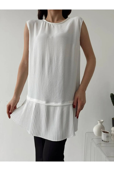 ROZIER White Pleated Underwear.