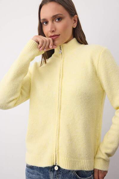 Trendyol Collection Wardrobe Essentials Yellow Wool Zippered Stand Collar Daisy Knitwear Cardigan | Twoaw26Hi000900