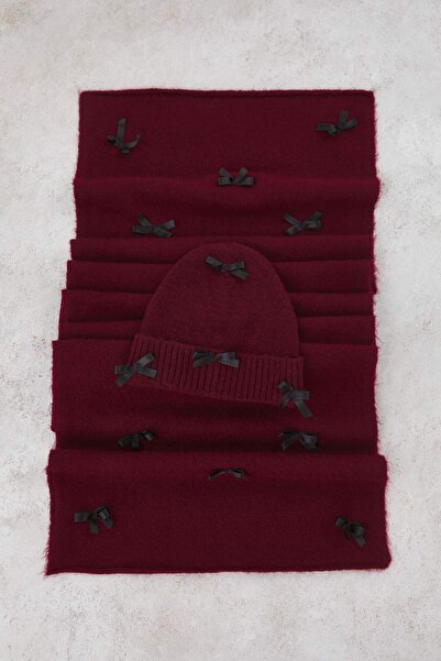 Trendyol Collection Soft Textured Ribbon Detailed 2-Piece Knitwear Scarf-Beret Set Twoaw26At00000