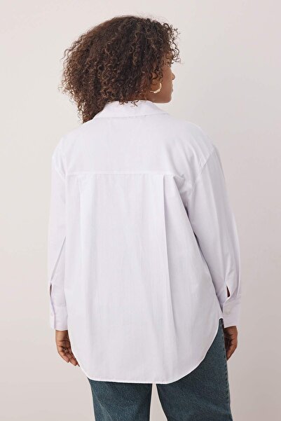 Trendyol Curve Cămașă albă din bumbac, cu mânecă lungă, cu mânecă lungă, de dimensiuni mari, țesută TBBSS22GO0323