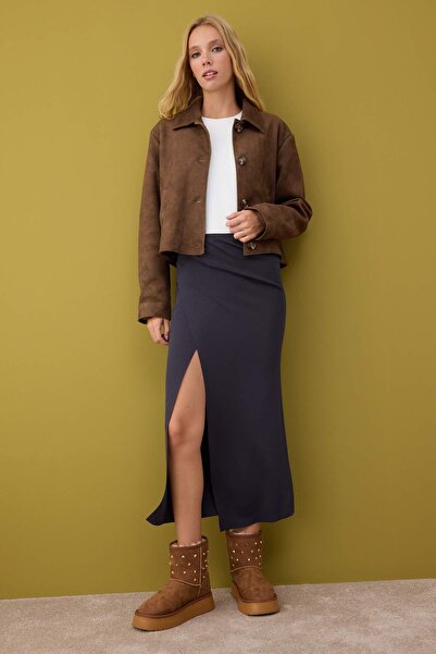 TRENDYOL SHOES Tan Suede Kožešina uvnitř Kulatá špička Plochý podpatek Dámské botyTAKAW26BO00050