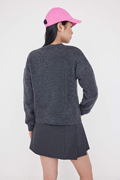 Trendyol Collection Teen Anthracite Soft Textured Knitwear Patterned Knitwear Cardigan Twoaw26Hi00250