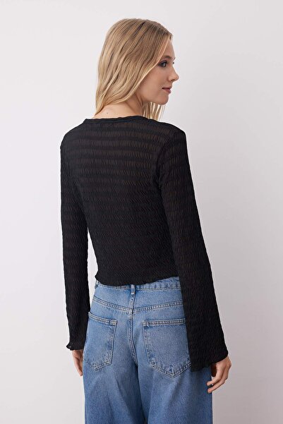 Trendyol Collection Black Premium Lacing Detail Textured V-Neck Stretchy Knitted Blouse Twoss23Bz00796