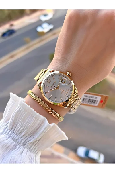 Lee Cooper ساعة يد نسائية من سلسلة Elite مقاومة للماء بقياس 3 ATM مع سوار فولاذي BLC08024.120