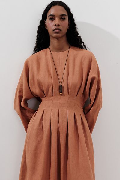 Manuka LEINEN-KLEID MIT FALZDETAIL ORANGE