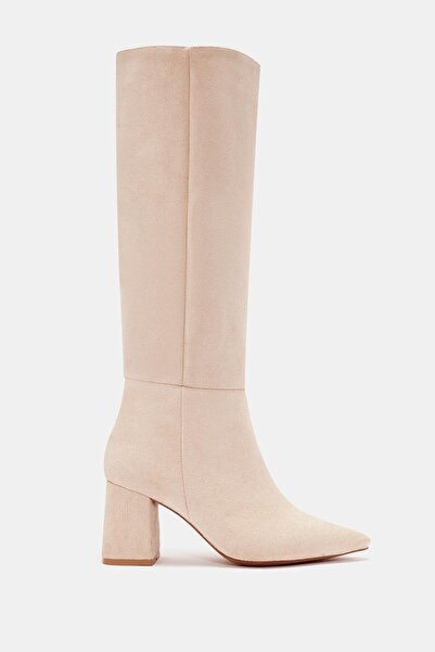 Bestyle Lopez Kadın Bej Sivri Burun Kalın Topuklu Çizme