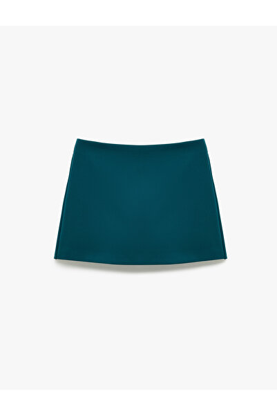 Koton Slim Fit Cep Detaylı Mini Şort Etek