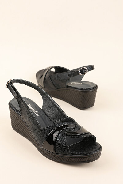 Gondol Kožené sandály mikay.2013 Černé