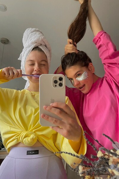 Madmext Sarı Basic Bisiklet Yaka Kadın Sweatshirt Mg1676