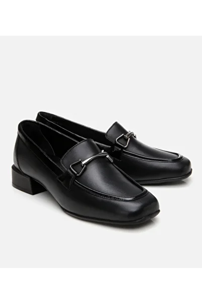 Hotiç Women's Leather Black Buckle Loafer