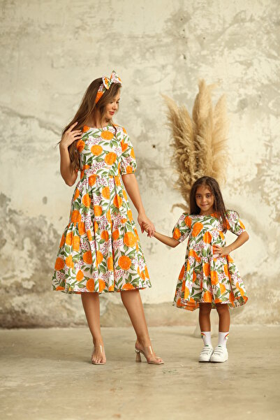 KÜÇÜĞÜM BUTİK Pomarańczowy, wzorzysty, warstwowy zestaw dla matki i córki (pojedynczy na sprzedaż)