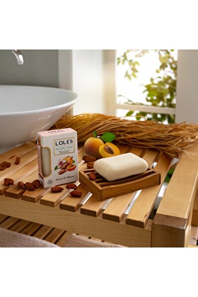 Lole's Luxury Pure Natural Soap, Apricot & Almond Beauty Bar, 150g
