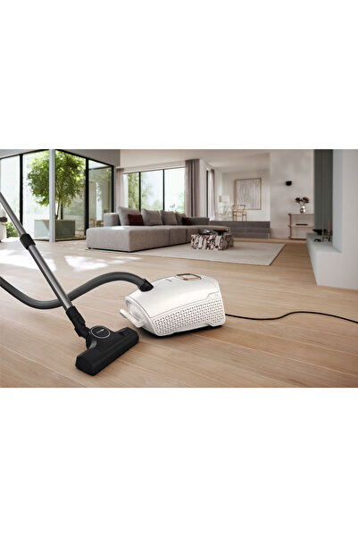 Miele Guard L1 Vacuum Cleaner Power Line Billiant White