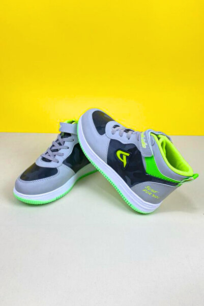 Zerenyus Boy's Ice Green Velcro High-Rise Basket Sneaker