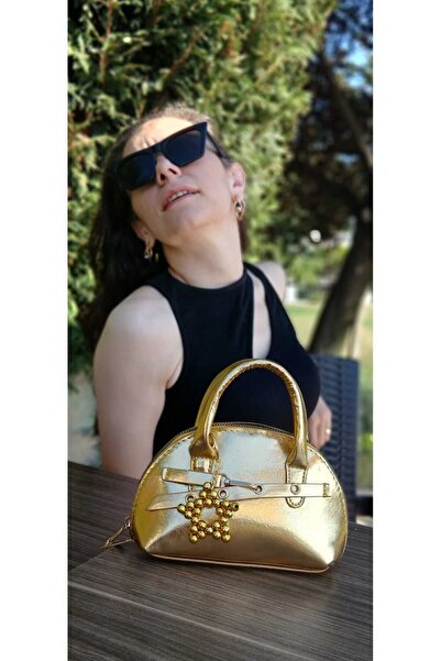 ÇANTA #cantamella Şık ve Modern Altın Rengi Kadın Çantası Omuz ve El Çantası ...