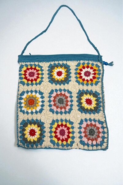 Labarna Kadın El Örgüsü Pomponlu Özel Tasarım Çapraz Düz Omuz Çantası