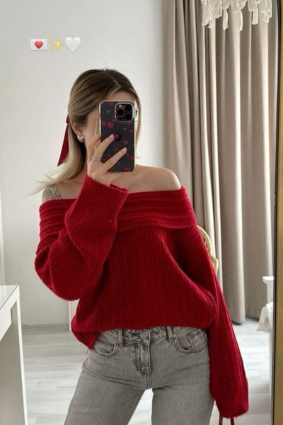 thesunfyre Women's New Season Madonna Collar Ribbed Oversize Tiriko Sweater