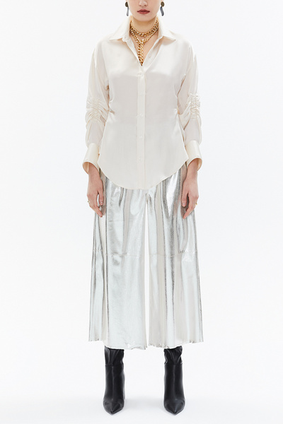 SOCIETA Bej Kolu büzgülü dar kesim gömlek 10756