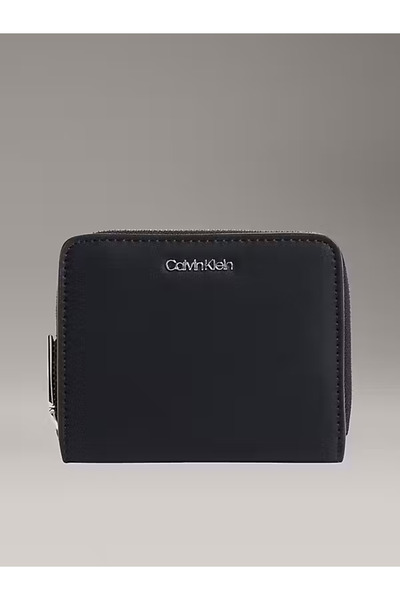 Calvin Klein Women's Black Wallet Lv04F1029G Ub1