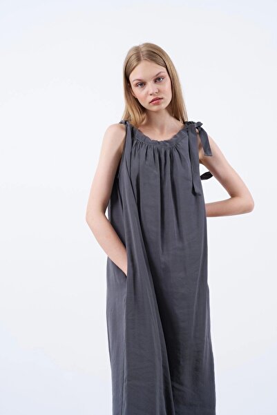 Genel Markalar Omuzdan Bağlamalı Elbise