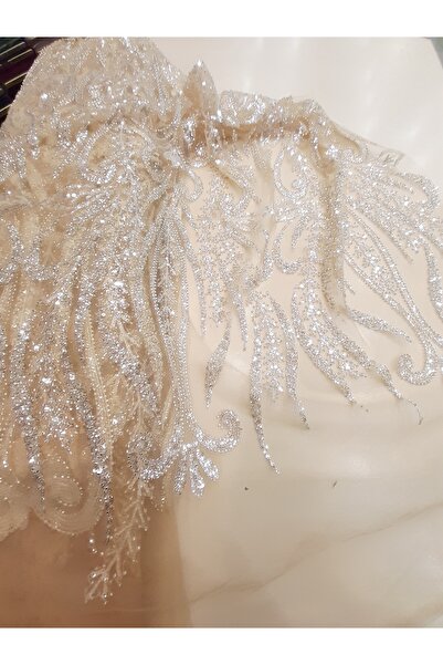 Safir Kumaş Ekru Krem Rengi işlemi Dantel 3 Metre (Astar Dahil)