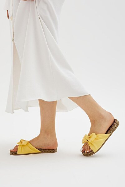 Moda Devrin Yellow Bow Women's Slippers Non-Slip Sole Pool Sea Beach Slippers