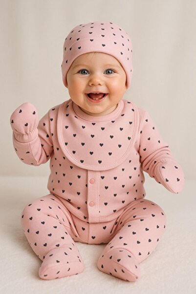 Baby Bakkal مجموعة هدايا للأطفال حديثي الولادة على شكل قلب