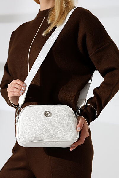 pattersty Γυναικεία ρυθμιζόμενη τσάντα ώμου χιαστί, μεσαίου μεγέθους, από μαλ...