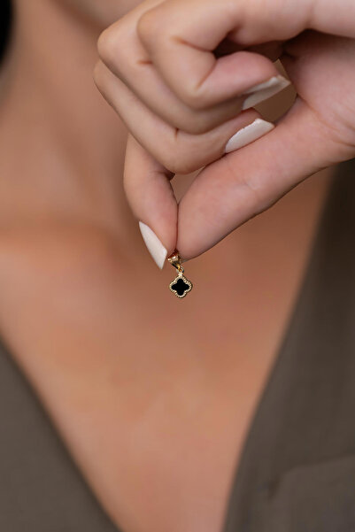 Bayar Gold 14 Ayar Altın Siyah Renkli Yonca Kolye Ucu