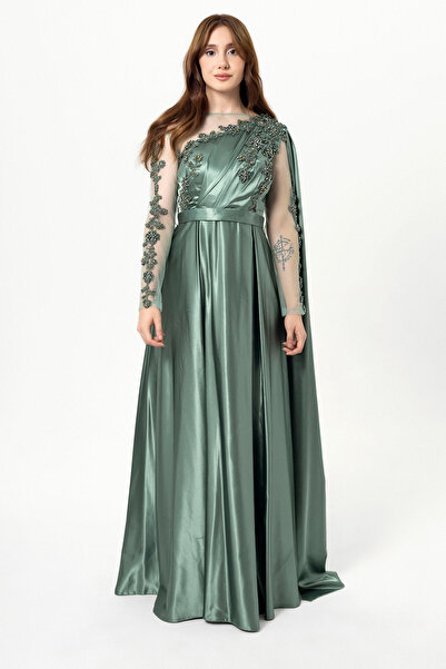 Abiye Sarayı فستان سهرة من الساتان بتفاصيل خلفية شفافة باللون الأخضر