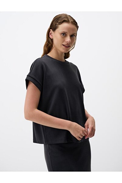 Jimmy Key Siyah Kısa Kollu Bisiklet Yaka Rahat Tişört