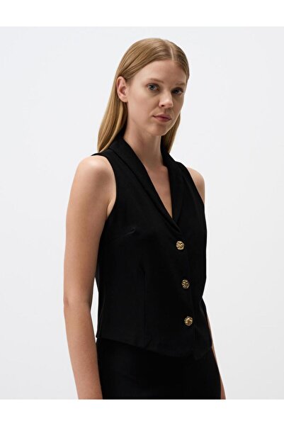 Jimmy Key Vestă tricotată slim fit cu detaliu negru cu nasturi